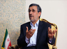 وکیل احمدی نژاد: حرف‌های رفیق‌دوست یعنی رییس جمهور نظام اسلامی را انگلستان تعیین می‌کند/ این اکاذیب را رسانه های معاند پخش نکرده، وزیر سابق سپاه گفته است

