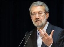 انتقاد لاریجانی از کلنگ‌زنی‌های بدون برنامه/ نباید دولت‌ها در اقتصاد رقیب مردم باشند