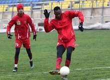 قرارداد اوساگونا مهاجم نیجریه ای  پرسپولیس تمدید نمی‌شود