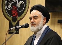امام جمعه اصفهان: رهبر انقلاب با مذاکره مخالف بودند؛ حالا که دشمن به تعهدات خود پایبند نیست، بهتر است مسئولان دشمن را مأیوس کنند