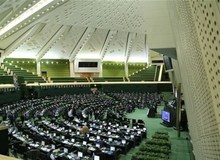 امیرحسین قاضی زاده هاشمی: هنوز از نمایندگان برای حضور درجلسات ستاد مقابله با کورونا دعوت نشده است/ فعلا جلسات علنی مجلس برگزار نمی‌شود