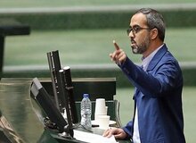 کنایه نماینده مجلس به رئیس کل بانک مرکزی/ ایزدخواه: آقای صالح آبادی چرا اینقدر مضطرب هستید هنوز ابتدای کار دولت است