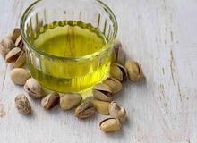 ۴ خاصیت باورنکردنی روغن پسته برای سلامتی/ از تنظیم قند خون تا کاهش وزن!