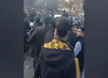 لحظه چاقو خوردن فرمانده نیروی انتظامی+فیلم 