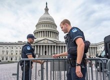 دولت آمریکا تعطیل شد