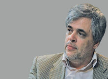  محمد مهاجری : نام دُم کلفتی که مدعی شده ۲۰۰ میلیون ماسک را ۴۸ ساعته پخش می کند، افشا کنید

