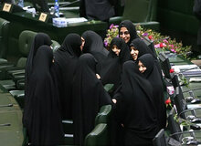 زنان در راه وزارتخانه‌ها