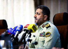 سخنگوی فرماندهی انتظامی: بیش از نفر از ۱۴ هزار نفر از مخلان بازار دستگیر شدند / شناسایی ۸۶ کانال در زمینه معاملات فردایی؛ در یک گروه بالغ بر ۳ تن طلای صوری معامله می‌شد