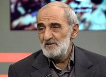 حسین شریعتمداری: شب درگذشت امام(ره)  مسئول پیگیری گزارش خبرگزاری‌های خارجی بودم/ خبرگزاری آسوشیتدپرس نوشت "آغاز فروپاشی جمهوری اسلامی"