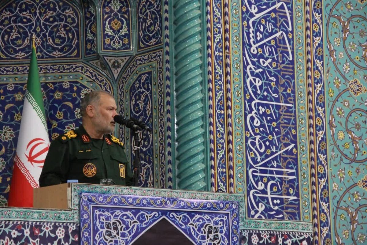 فرمانده سپاه علی بن ابیطالب: نزدیک به ۳۰ هزار رزمنده بسیجی از قم در جبهه‌ها حاضر شدند/  پس از دوران دفاع مقدس، بسیج کنار نکشید و وارد جامعه شد