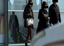 خسروی، نماینده مجلس:  آیا زنی با جیغ و داد سگش را بغل بگیرد و بگوید، مادر کجا بودی این آزادی است؟ 