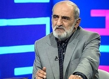 شریعتمداری: مولوی عبدالحمید «شکار» دشمنان تابلودار اسلام شده/ شیخ عبدالحمید، دیگر، یک «عالم دینی» اهل سنت نیست