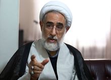 حجت الاسلام منتجب نیا: اگر مشکلی برای نظام پیش‌ بیاید دامن همه ما را خواهد گرفت/ از آقای کروبی خواهش کردم برای حل مشکلات کشور به مسئولان کمک کند/ در این شرایط بحرانی باید از تجربیات آقایان کروبی و موسوی استفاده کرد

