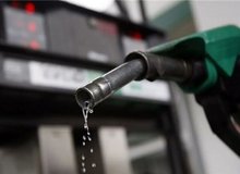 بنزین ۳ نرخی می شود؟ / مسئولین در مورد نرخ بنزین سوپر وارداتی هنوز تصمیمی نگرفتند!
