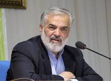 قدیری ابیانه: امام هیچ وقت نماز ظهر و عصر و عشا را در فرانسه کامل نخواند/ درخت سیبی که امام زیر آن می نشست خوش طعم ترین سیب بود