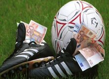 انهدام یک باند فساد در فوتبال ایران / دستگیری داوران و افرادی که قصد تغییر نتایج را داشتند