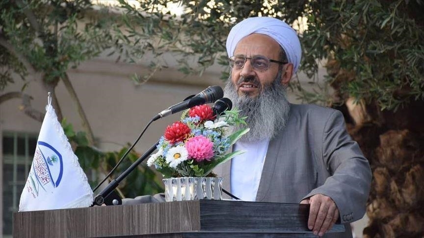 مولانا عبدالحمید: اگرچه نظام کشور، نظام جمهوری اسلامی است، اما برادران شیعۀ ما در رأس امور هستند و علمای اهل‌سنت هیچ نقشی ندارند/ ایران متعلق به همۀ ایرانیان است