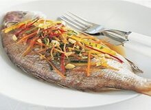 برای پیشگیری از بروز سرطان، ماهی و میگو مصرف کنید
