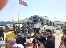 تصادف مینی‌بوس حامل زائران ایرانی در محور نجف به کربلا/ ۱۶ نفر مصدوم شدند