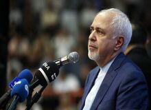 ظریف: خیلی‌ متفاوت است که خشک مغزها و چماق به دست ها در پاستور باشند یا پزشکیان / پزشکیان کسی است که برای بلندپروازی سرکوب نمی‌کند؛ او تلفن شما را فیلتر نمی‌کند که فیلترشکن بفروشد