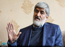 علی مطهری: در صداوسیما یک آدم نظامی راجع به واکسن نظر می دهد