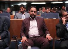 تجلیل از مسعود جوکار درزی مدیرعامل موسسه حقوقی مجد وکیل الرعایا در دومین اجلاس سراسری مدیران ارزش آفرین 