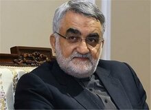 بروجردی، عضو کمیسیون امنیت ملی: آتش‌سوزی لس‌آنجلس قدرت‌نمایی الهی است/ ترامپ باید پاسخگوی ترور سردار سلیمانی باشد/ جمهوری اسلامی به هر مقدار که صلاح بداند، اورانیوم را غنی‌سازی و ذخیره‌سازی می‌کند/ آتش سوزی آمریکا «انا من المجرمین منتقمون» بود