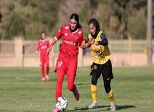  سرمربی زنان سپاهان در راه پرسپولیس!