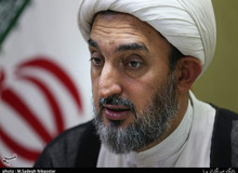 عضو مجلس خبرگان رهبری: باید کسی را انتخاب کنیم که نظریه ولایت‌فقیه را با جان و دل پذیرفته باشد/ ظریف باید از شرم «آب» می شد
