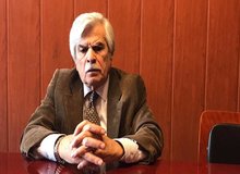 محمود جامساز: بازار مسکن در رکود می‌ماند/ مردم حتی نمی‌توانند یک خانه کوچک در وسط شهر بخرند/ مسکن ایران گرفتار یک مافیای بزرگ است