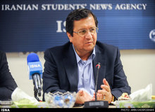 رییس بانک مرکزی در جلسه با فراکسیون امید: بازار ارز و سکه را به ثبات می‌رسانیم