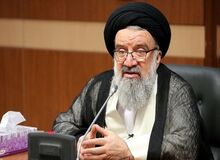 احمد خاتمی: بیعت با امام زمان جدا از بیعت با ولی فقیه نیست/ بیعت با امام زمان این است که با حجاب‌ها در اکثریت باشند/ ولی فقیه جانشین امام زمان است