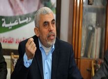 رهبر حماس: به اندازه کافی از ایران به ما پول می‌رسد که به پول‌های بازسازی غزه دست نزنیم
