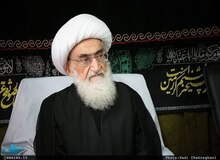 عدم حضور آیت الله نوری همدانی برای اقامه نماز رهبری+توضیح دفتر مرجع تقلید