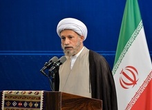 امام جمعه شیراز: نقش اعتقادات در نظام جمهوری اسلامی مانند ریشه درخت است