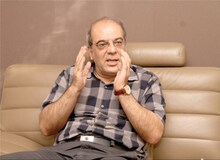  وابستگی های ژنی در ایران یکی از مهم ترین دلایل انتخاب مدیران است / در سال های اخیر پست گرفتن فرزندان مقامات بیشتر شده است 