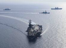ناو هواپیمابر آیزنهاور دریای سرخ را ترک می‌کند