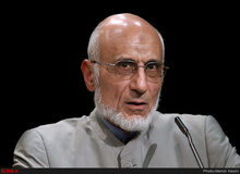 برای مناظره با روحانی آماده‌ام/ وقتی مردم از مجلس ناامید شوند ارکان کشور دچار مشکل می‌شود

