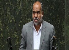 یک نماینده مجلس: برخی داروها به چهار برابر قیمت درج شده می‌فروشند/ در وزارت بهداشت پارتی‌بازی موج می‌زند