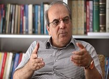 عباس عبدی: نیازی به اجازه واردات عینک و آلات موسیقی نیست چون "برادران" از شیر مرغ تا جان آدمیزاد را قاچاقی می آورند/ ‌ هدف از ممنوعیت  توسعه درآمد رفقاست!