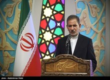 اسحاق جهانگیری: برنامه دشمن تحریم گلوگاه‌های اصلی اقتصاد کشور است/ خوشبختانه تاکنون توانسته‌ایم به میزان مورد نیاز نفت بفروشیم
