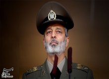 فرمانده کل ارتش: ارتش و سپاه در حادثه زلزله جلوه زیبایی از هم‌افزایی را به نمایش گذاشتند