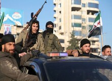 آکسیوس: اطلاعات اسرائیل، شاهد فروپاشی سریعتر از حد انتظار خطوط دفاعی ارتش سوریه است