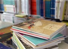 سرود وارد کتب درسی می‌شود