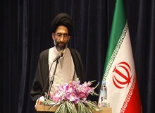 نماینده ولی فقیه در کاشان: شاه معلون به مردم ایران رحم نمی کرد