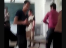 یک دانش آموز در یزد با حمله به معلم خود او را زخمی کرد/ بینی معلم شکست