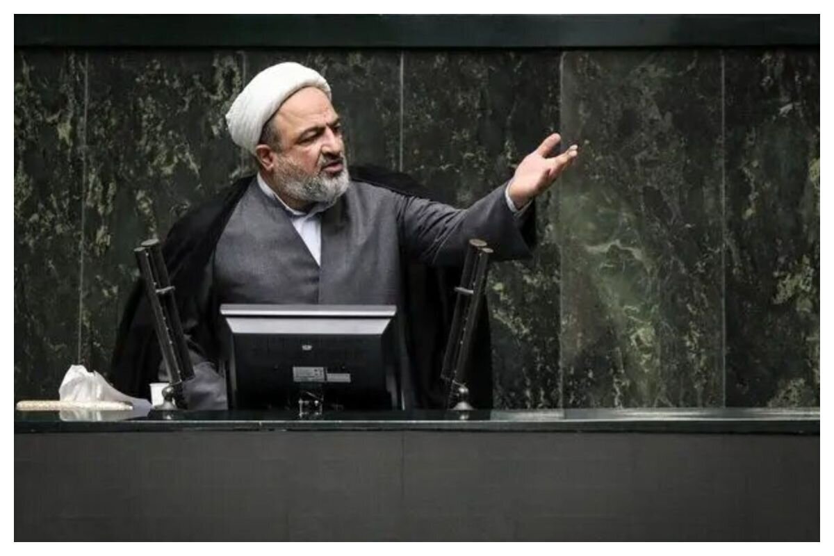 حمله جدید رسایی به ظریف در صحن مجلس؛ با دوگانه‌سازی «موشک ـ مردم»، در فضای مجازی توییت می‌زنند/ در دوره جنگ هستیم؛ چرا بودجه دفاعی را معطل می‌کنید؟