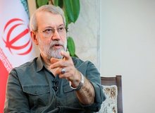 لاریجانی به کشورهای منطقه: ما قصد تعرض به شما را نداریم