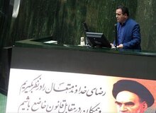 مقصودی خطاب به وزیر علوم: یک و نیم تن سهمیه گوشت دختران دانشجو در بازار آزاد به فروش رسیده است/ استادی به جرم افشاگری ۱۹ ماه زودتر بازنشسته شد
