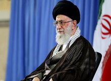 دیدار جمعی از فرماندهان سپاه با رهبر انقلاب پس از عملیات موشکی لیلةالقدر